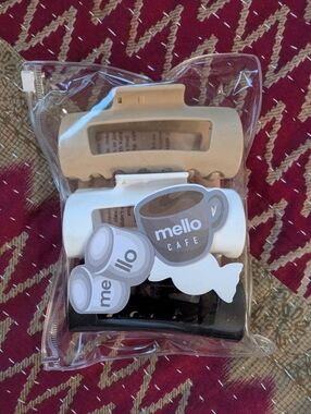 Mello Cloud Clip 3-Pack NWT Sealed Cafe Colorway Korean Claw Clip Set Medium